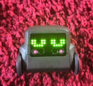 Boxer interaktív játékrobot